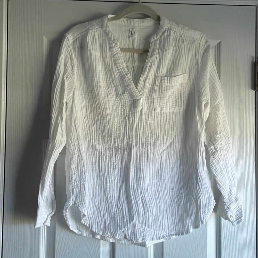 GAP - Size Small